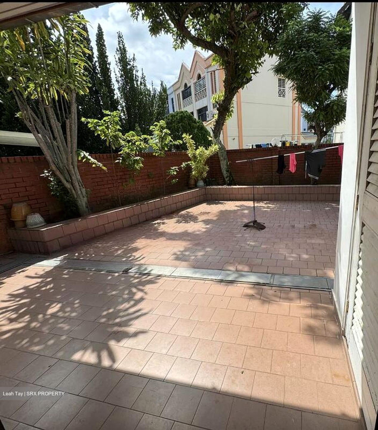 Leith Road (D19), Semi-Detached #444459411